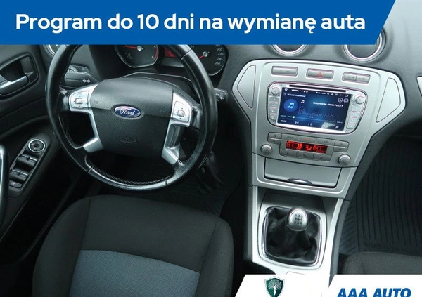 Ford Mondeo cena 25500 przebieg: 127768, rok produkcji 2010 z Ujazd małe 277